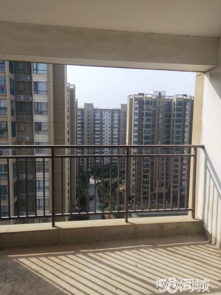 万霖钱丰景观房 小三室 采光通风无敌 一口价58万